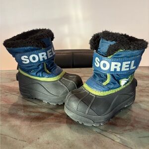 Sorel Kids Blue and Lime Winter Snow Boots